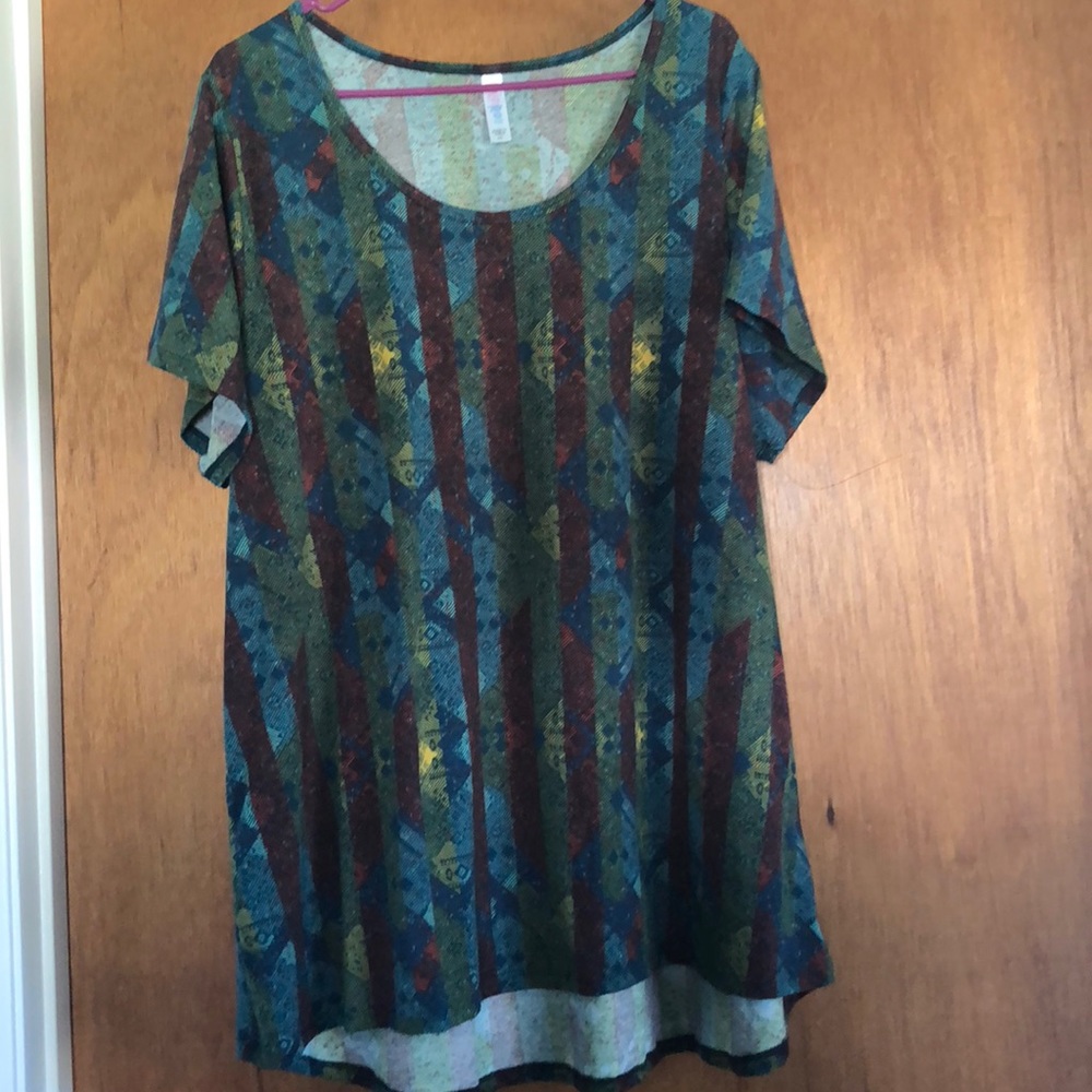 LuLaRoe Classic Tee